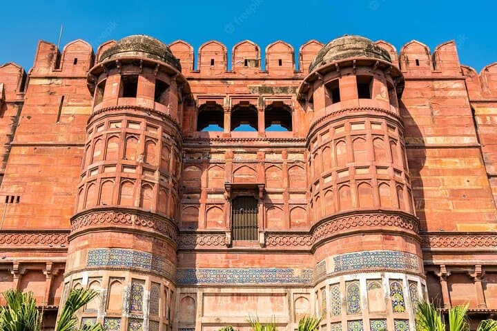 Sunrise at the Taj Mahal and Agra Fort: Half-Day Private Guided Tour photo 3