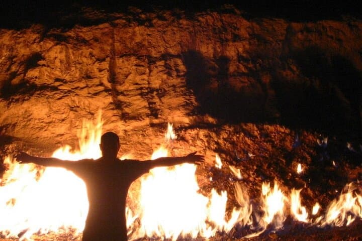 5-Day Private Azerbaijan Tour: Baku, Gobustan, Yanardag & Gabala Adventure photo 3