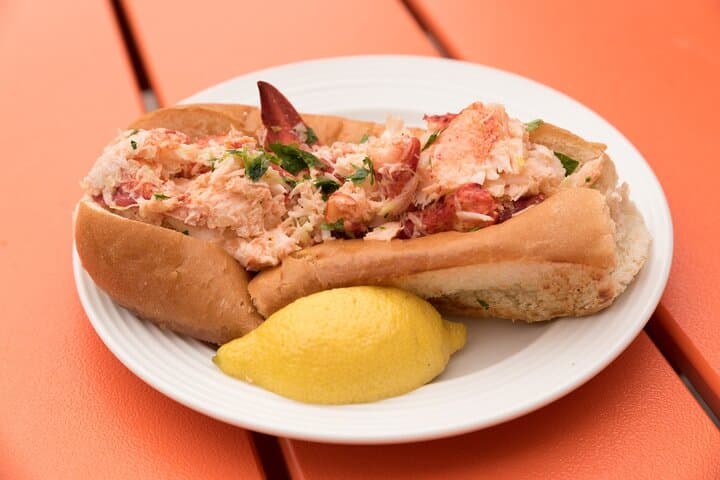 Taste the North End: Boston Walking Food Tour with Cannoli & Lobster Roll photo 1