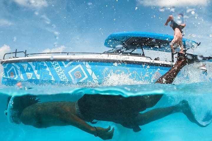 Private Half-Day Luxury Snorkeling in Providenciales — Explore the Turks and Caicos Barrier Reef photo 2
