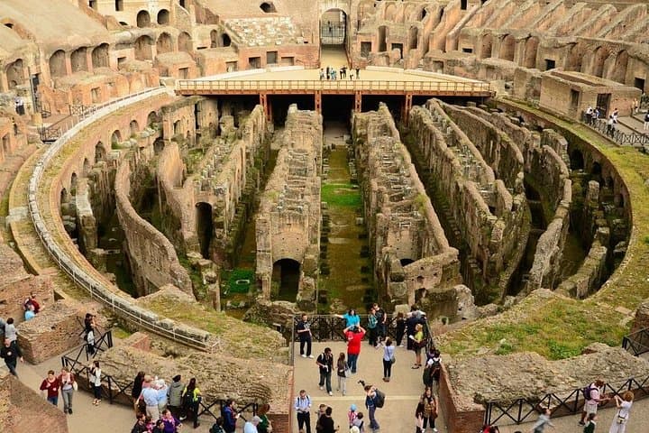 Colosseum, Roman Forum & Palatine Hill Guided Tour — 2.5-Hour Small-Group Experience photo 6