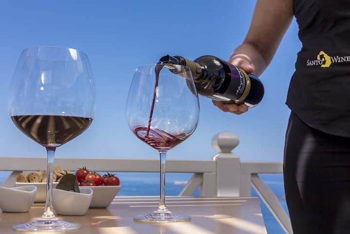 Exploring Santorini: A Day of History, Scenery, and Flavor photo 3