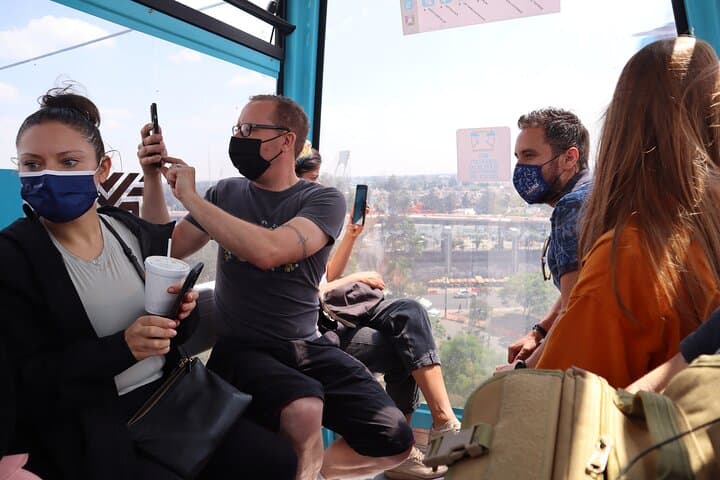 Iztapalapa Cable Car Tour: Markets, Murals & Pulque in Mexico City photo 4