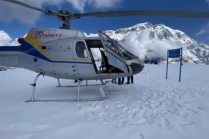 Helicopter Landing at Annapurna Base Camp — Scenic ABC Heli Tour from Pokhara photo 2