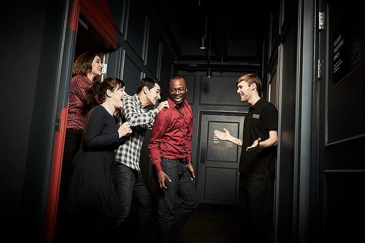 Escape Hunt Dubai — Jack the Ripper Live Escape Room Experience photo 4