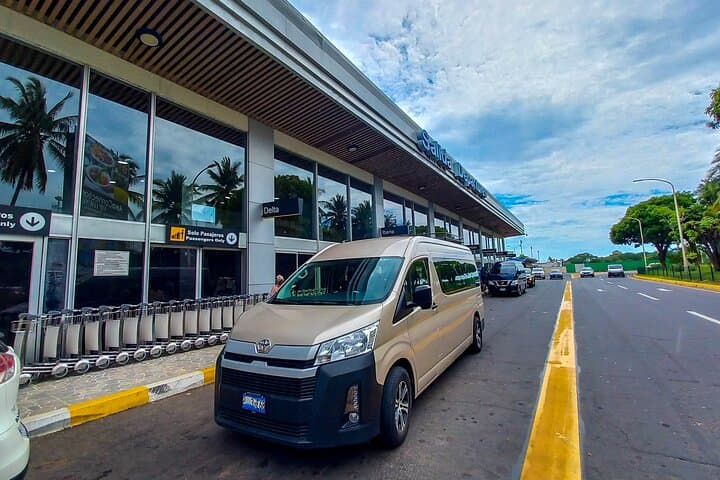Private Airport Transfer from SAL to El Tunco — Fast, Door-to-Door Ride to the Surf photo 3