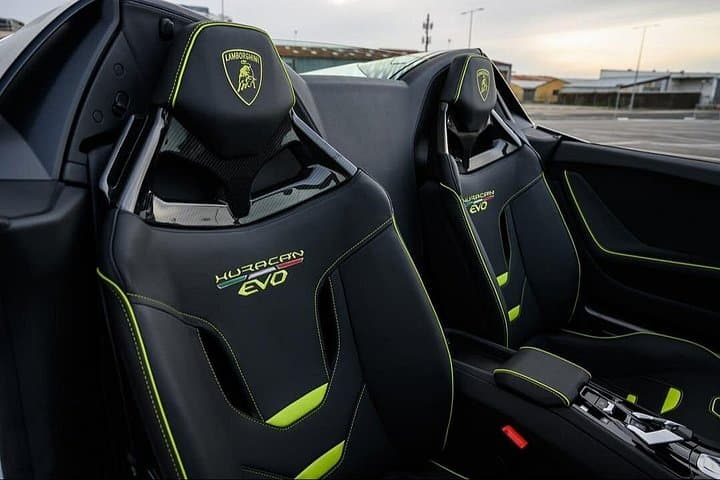 Drive a Lamborghini Huracan Evo in Brisbane: Self-Drive Supercar Hire photo 6