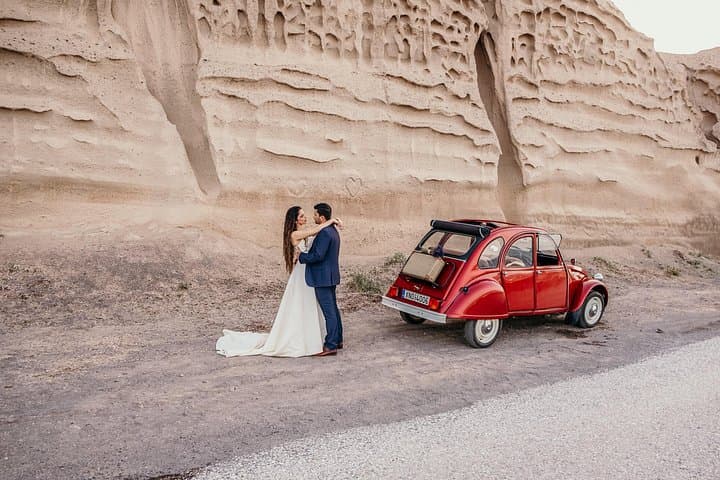 Santorini 2CV Photography Tour: Private 4-Hour Vintage Photo Drive photo 3