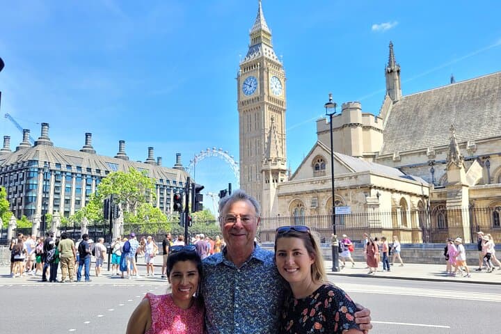 Explore London: Private Full-Day Highlights Tour On Foot, Bus & Tube