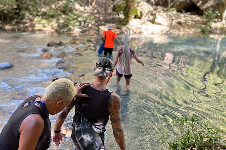 La Leona Waterfall Guided Hike from Liberia: Canyons, Lava Rock Pools & River Swims photo 6