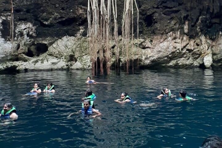 Progreso Cenote Swim: All-Inclusive Shore Excursion to Four Cave Pools photo 6