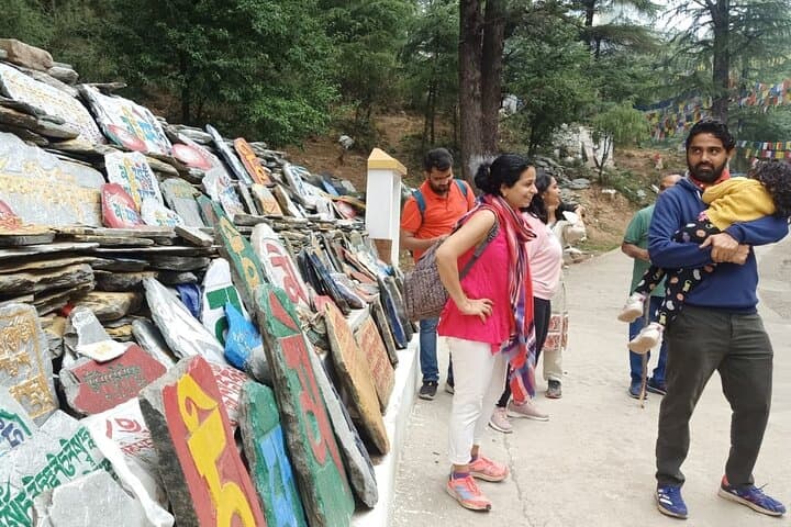 Guided Kora Circuit Walking Tour in McLeod Ganj: Dalai Lama Complex & Local Market Walk photo 4