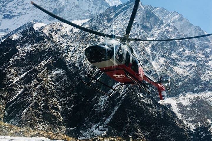Helicopter to Everest Base Camp: Landing at Hotel Everest View photo 6
