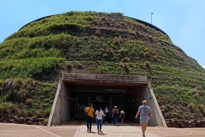 Explore Sterkfontein Caves and Maropeng — Cradle of Humankind Half-Day Tour photo 1