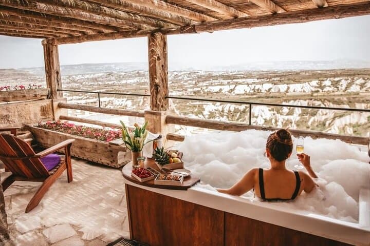 Business Class Cappadocia Tour By Plane — 4-Day Premium Cave-Hotel & UNESCO Highlights