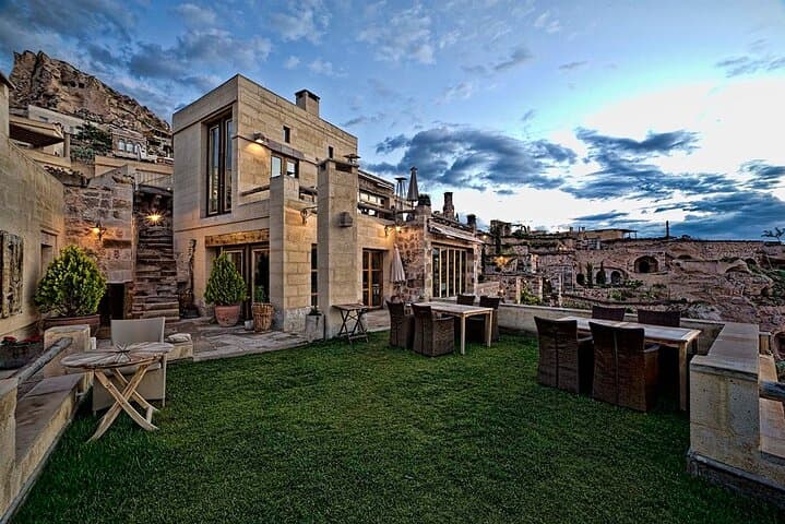 Business Class Cappadocia Tour By Plane — 4-Day Premium Cave-Hotel & UNESCO Highlights photo 2