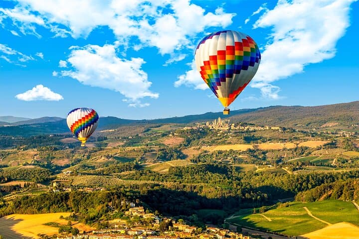 Sunrise Hot Air Balloon over Chianti: Flight from San Casciano
