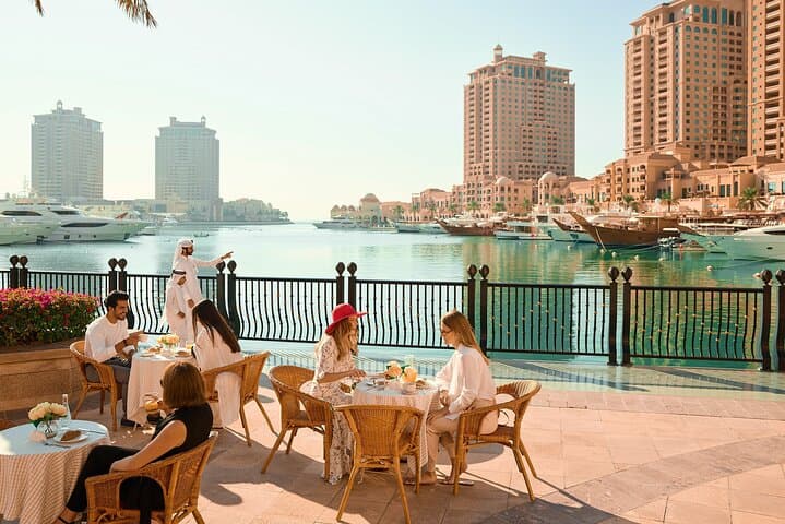 Doha Private Layover Tour: Corniche, Souq Waqif & The Pearl