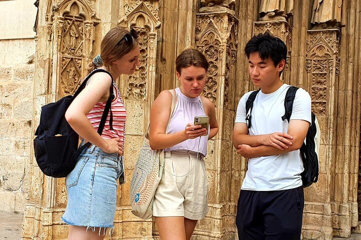 Valencia Holy Grail Escape Xperience — Self-Guided City Quest photo 3