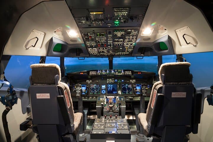 Take the Controls: 60-Minute Intermediate Flight Simulator Experience in Turin photo 2