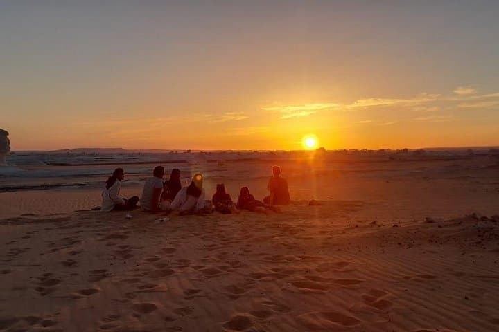 Cairo to Bahariya Oasis: Day Tour to the Black & White Deserts photo 3