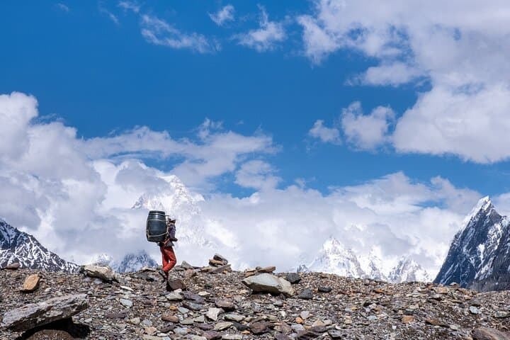 Porter Challenge in the High Tatras: Day Experience Carrying Gear to an Alpine Chalet