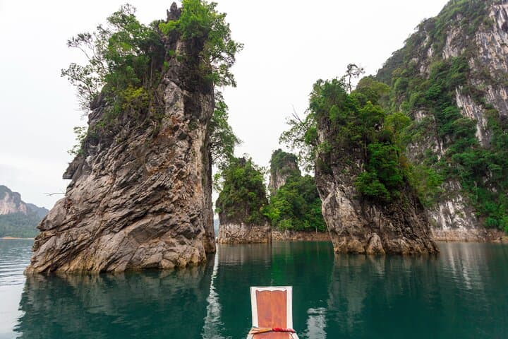 Cheow Lan Lake & Nam Rad Emerald Pool Day Trip from Khao Lak photo 4