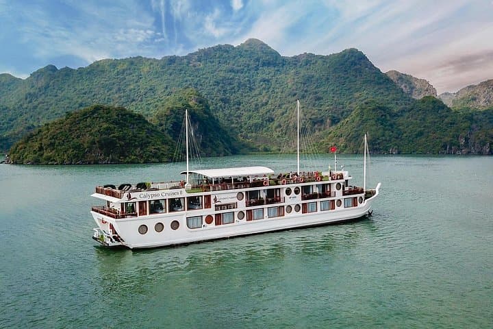 Two-Day Luxury Cruise Through Halong Bay & Lan Ha Bay: Kayaks, Caves, and Cat Ba photo 1