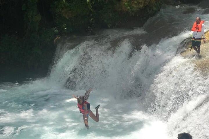 Blue Hole & Dunn's River: Hike, Cliff Jump and Tarzan Swing from Ocho Rios photo 6