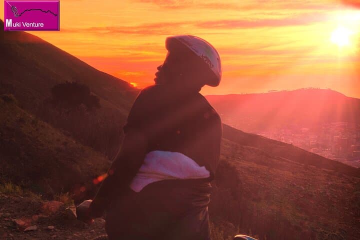 Private Guided Hikes in Cape Town: Sunrise and Sunset on Table Mountain & Lion's Head photo 3