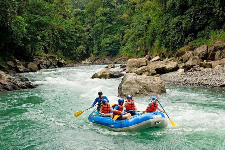 8-Day Romantic Costa Rica Honeymoon: Volcanoes, Rainforests & Rafting photo 6