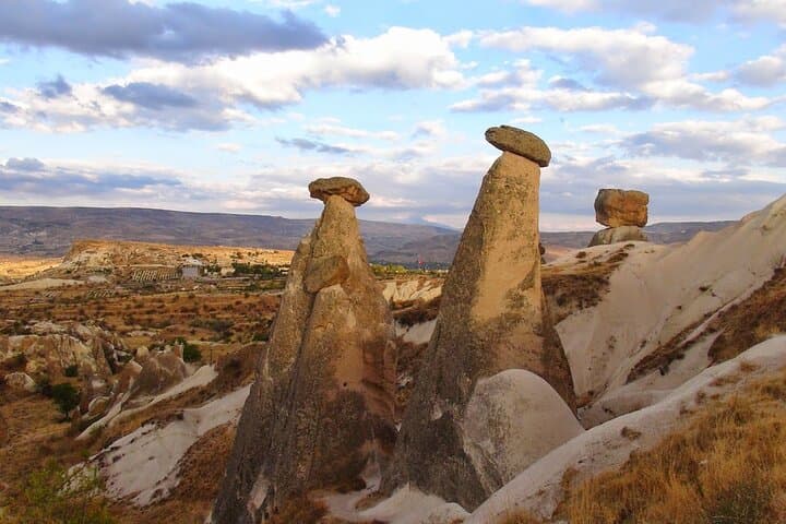 Cappadocia Red-North Tour: Uchisar, Paşabağı, Zelve & Avanos Pottery photo 3