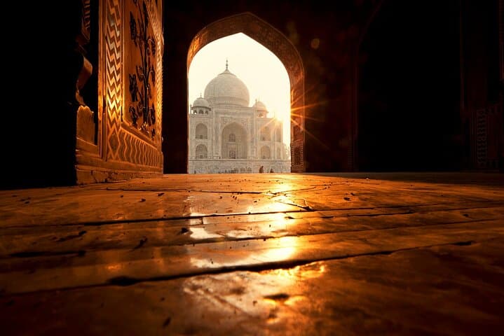 Same-Day Taj Mahal, Agra Fort & Baby Taj Tour from Delhi photo 1