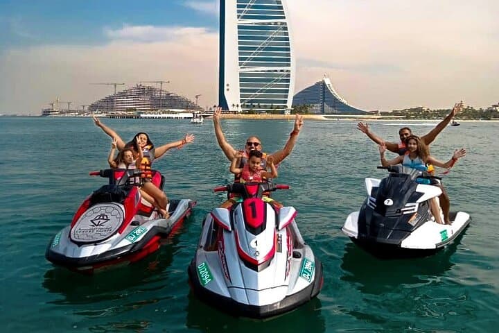 Jet Ski Burj Al Arab Tour: Ride the Arabian Gulf to Dubai's Iconic Hotel photo 4