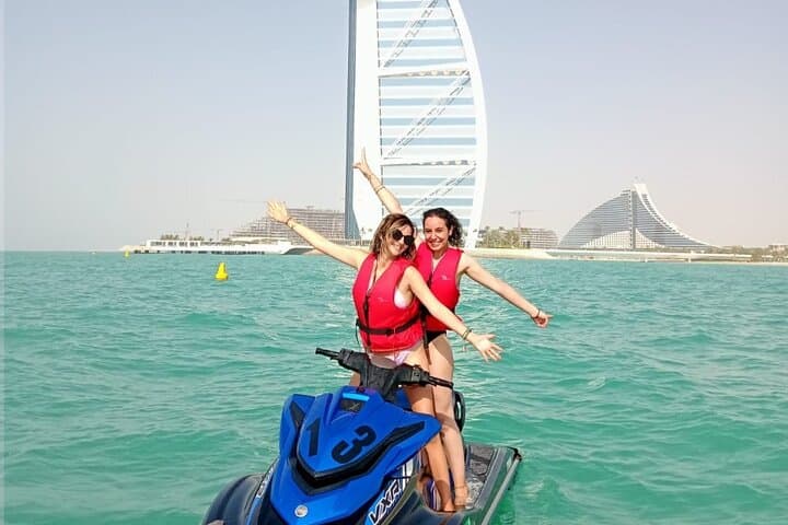 Jet Ski Burj Al Arab Tour: Ride the Arabian Gulf to Dubai's Iconic Hotel photo 6