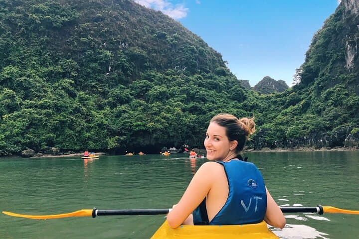 Lan Ha Bay Full-Day Cruise from Cat Ba: Kayaking, Caves & Secluded Beaches