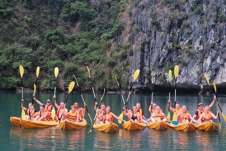 Lan Ha Bay Full-Day Cruise from Cat Ba: Kayaking, Caves & Secluded Beaches photo 4