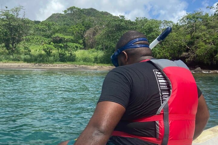 Crystal Kayaking in St. Vincent: See-Through Kayaks to Fort Duvernette and Snorkel Beaches photo 4