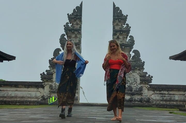 Lempuyang Gate of Heaven: Sunrise Gates, Tirta Gangga & East Bali Highlights