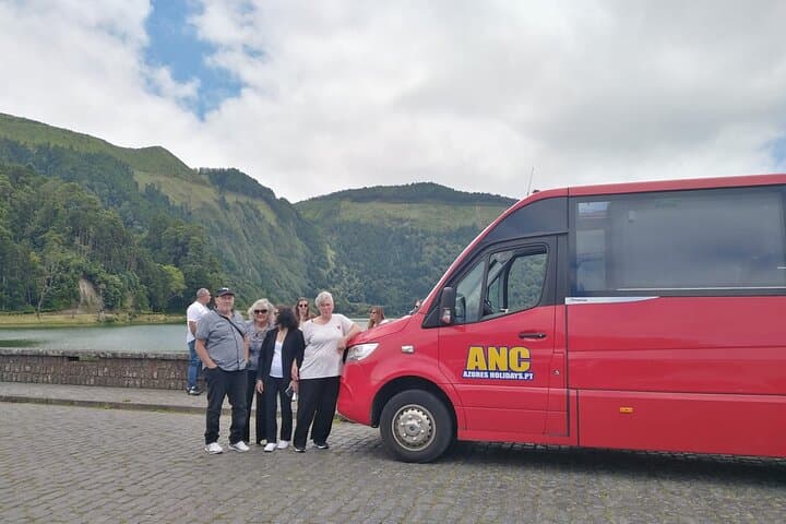 Full-Day Minibus Tour to Sete Cidades & Lagoa do Fogo on São Miguel photo 2