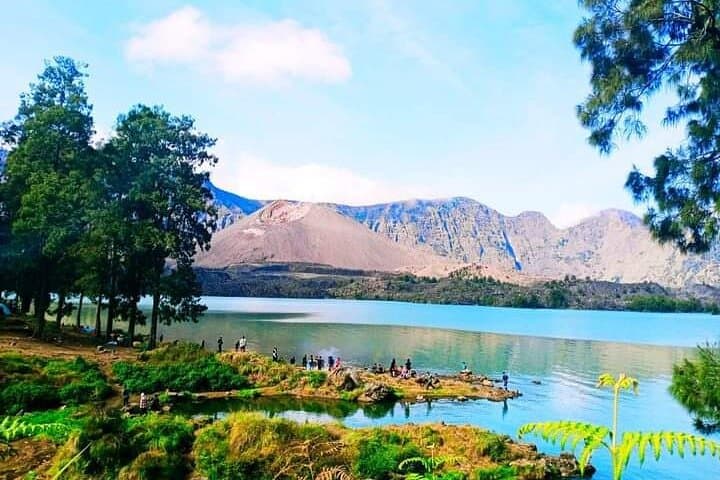 Rinjani 3-Day Summit Trek: Segara Anak, Crater Rim & Hot Springs photo 3