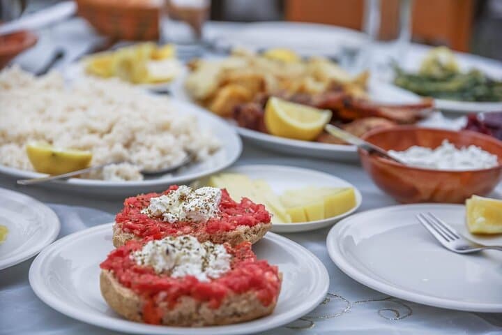 Ecobike Full-Day Heraklion: Historical City Ride with Food & Wine Tasting photo 4