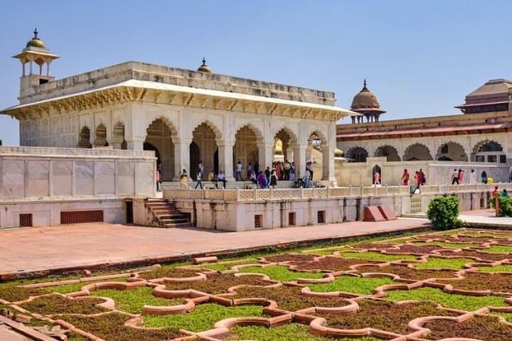 Taj Mahal Sunrise Private Day Trip from Delhi — Sunrise Tour & Agra Highlights photo 5