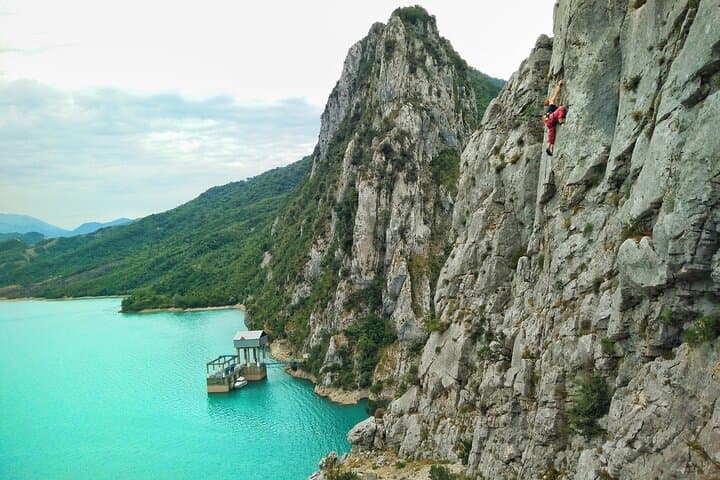 Private Climbing Belayer Experience on Mount Dajti near Tirana