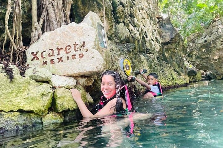 xcaret-plus-cancun-underground-rivers-shows-buffet-guide