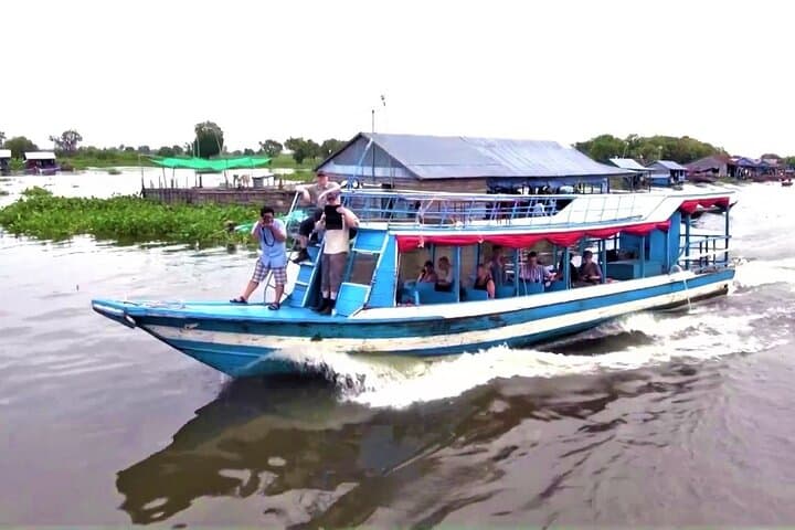 Siem Reap to Battambang Scenic Boat Journey on Tonle Sap