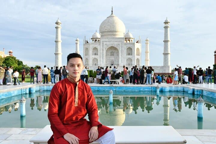 Delhi to Agra Day Trip by Gatimaan Express: Taj Mahal, Agra Fort & Baby Taj in One Day