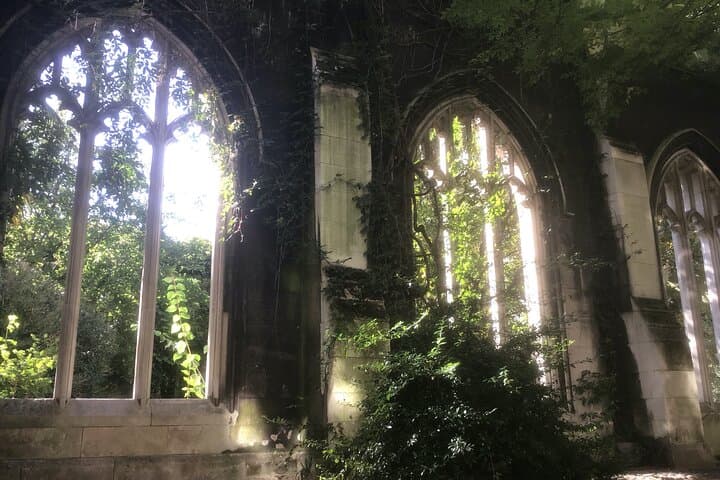 City of London Walking Tour: Roman Walls, Wren Churches & Medieval Lanes photo 4