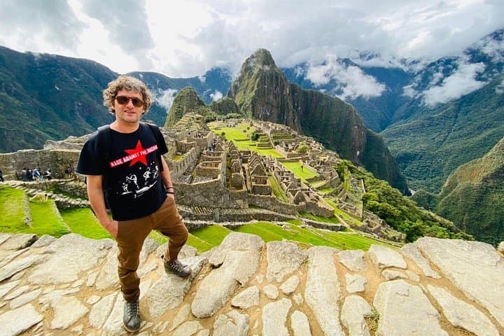 Ride the Andean Rail: 2-Day Sacred Valley and Machu Picchu Private Tour photo 1
