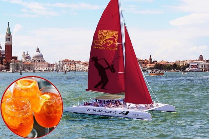 Venice Catamaran Spritz Tour — 90-Minute Lagoon Cruise with Prosecco